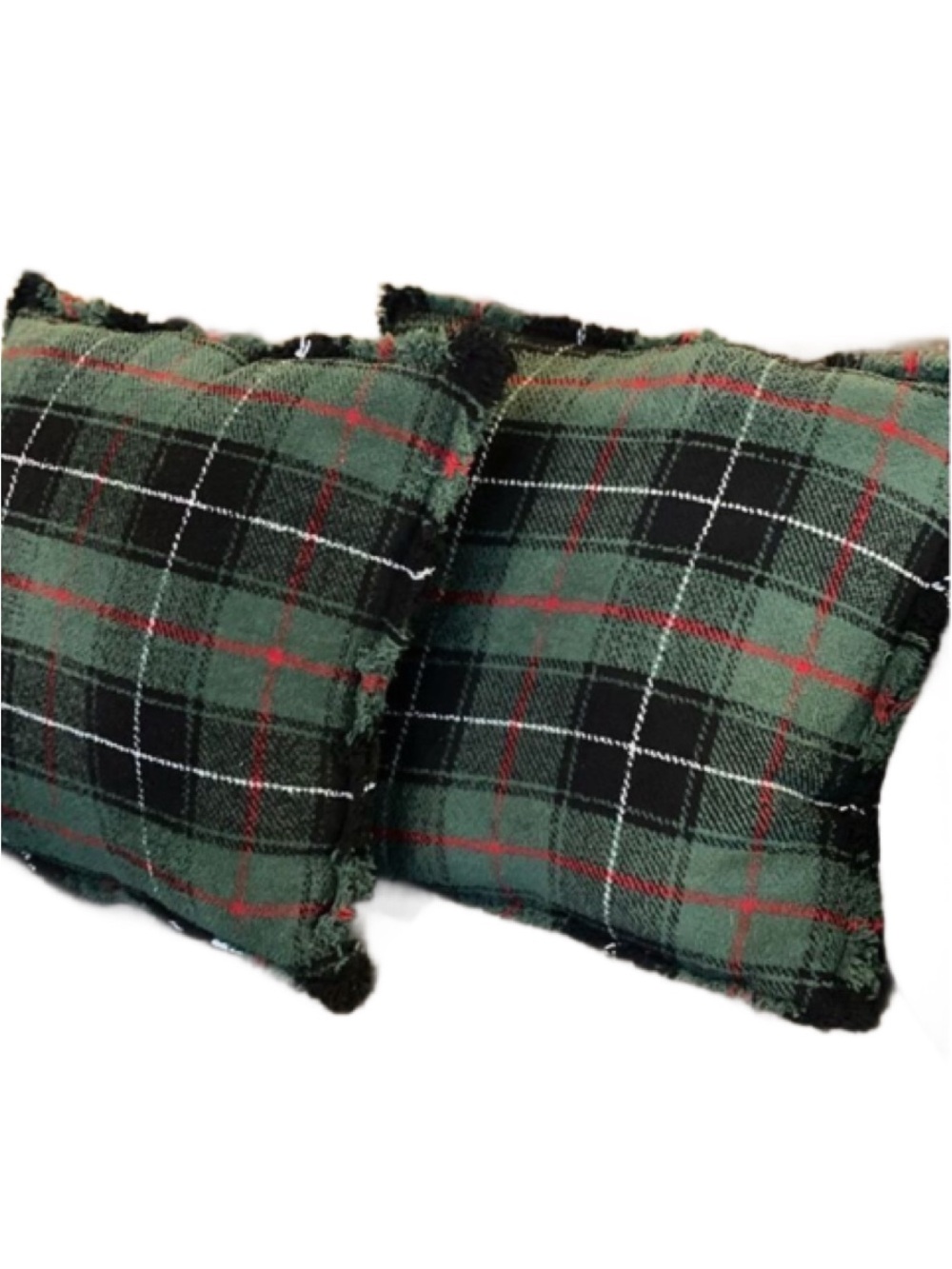 EnVouge Plush Plaid Green Holiday Throw Pillow Set - Home Holiday - 22”x22”